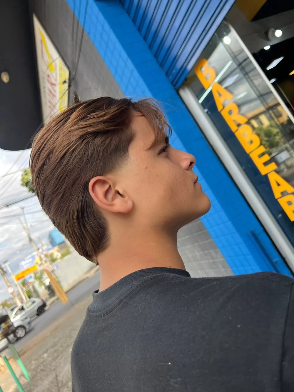 Corte real realizado na China Barbearia