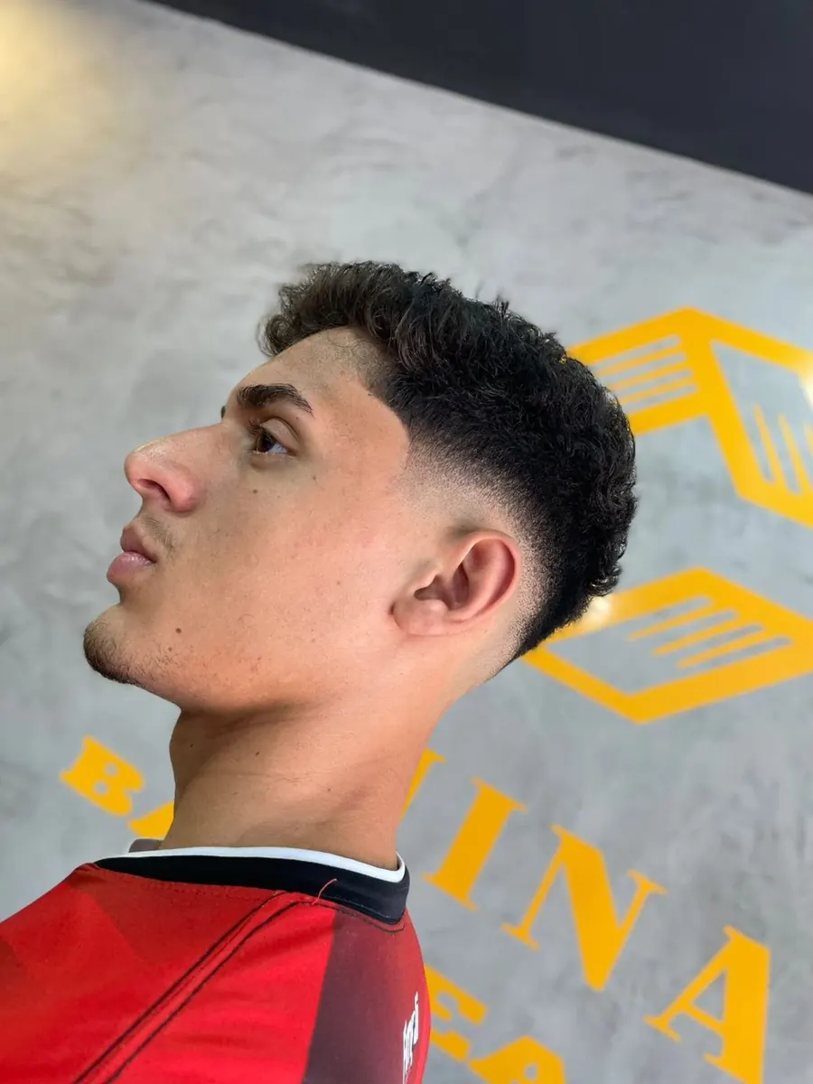 Corte masculino e acabamento